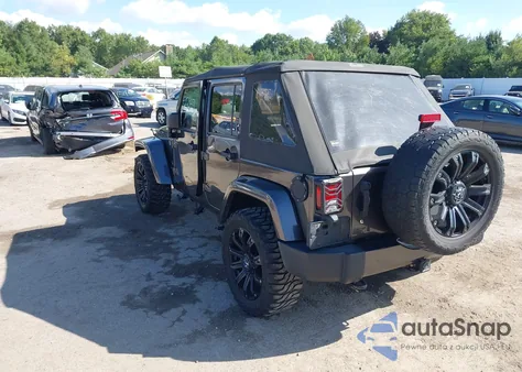 2017 Jeep Wrangler Unlimited Sahara 4X4 из США, поврежденный, VIN 1C4HJWEG6HL732149